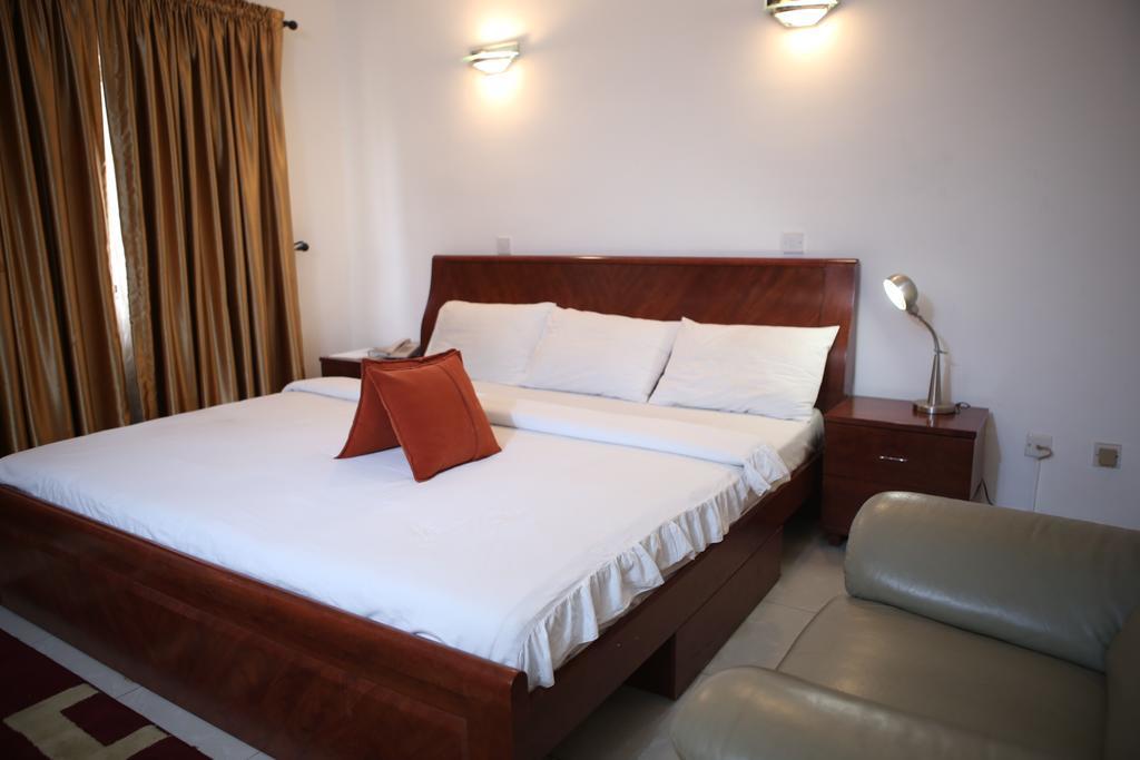 The Habitat Suites International Lagos Kamer foto