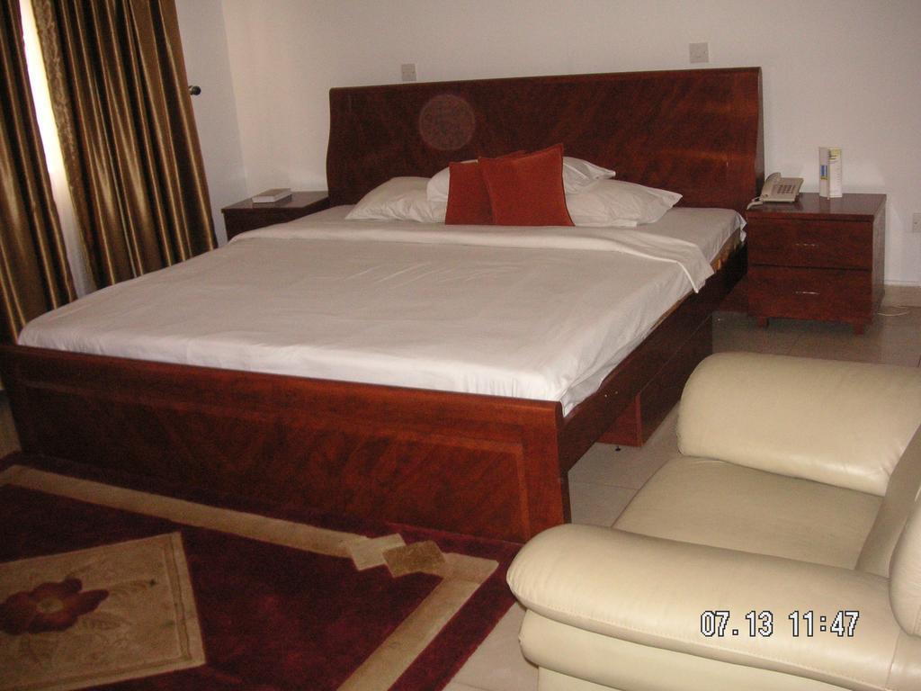 The Habitat Suites International Lagos Kamer foto
