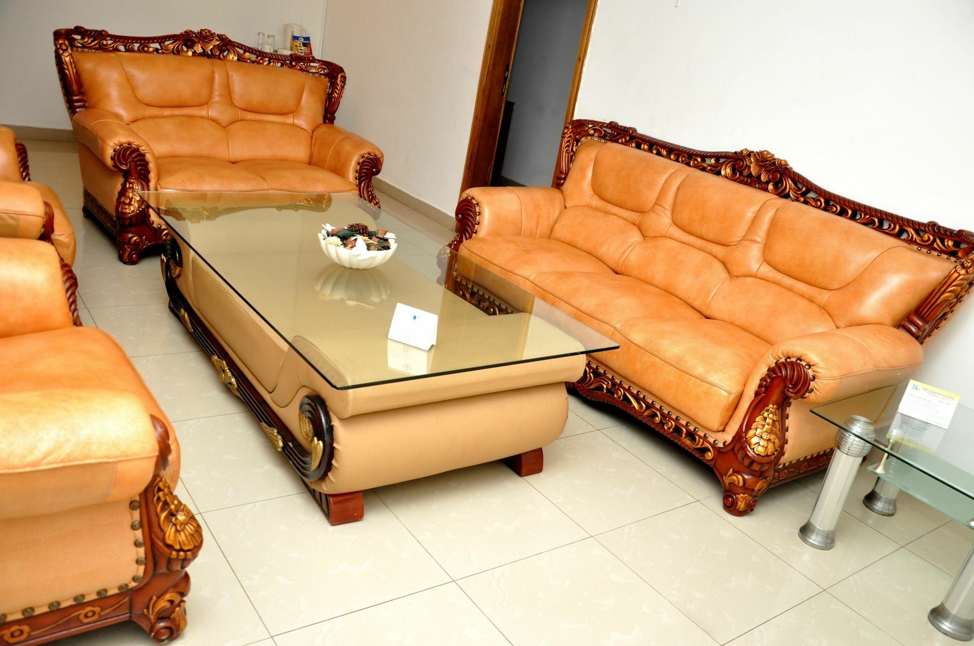 The Habitat Suites International Lagos Buitenkant foto