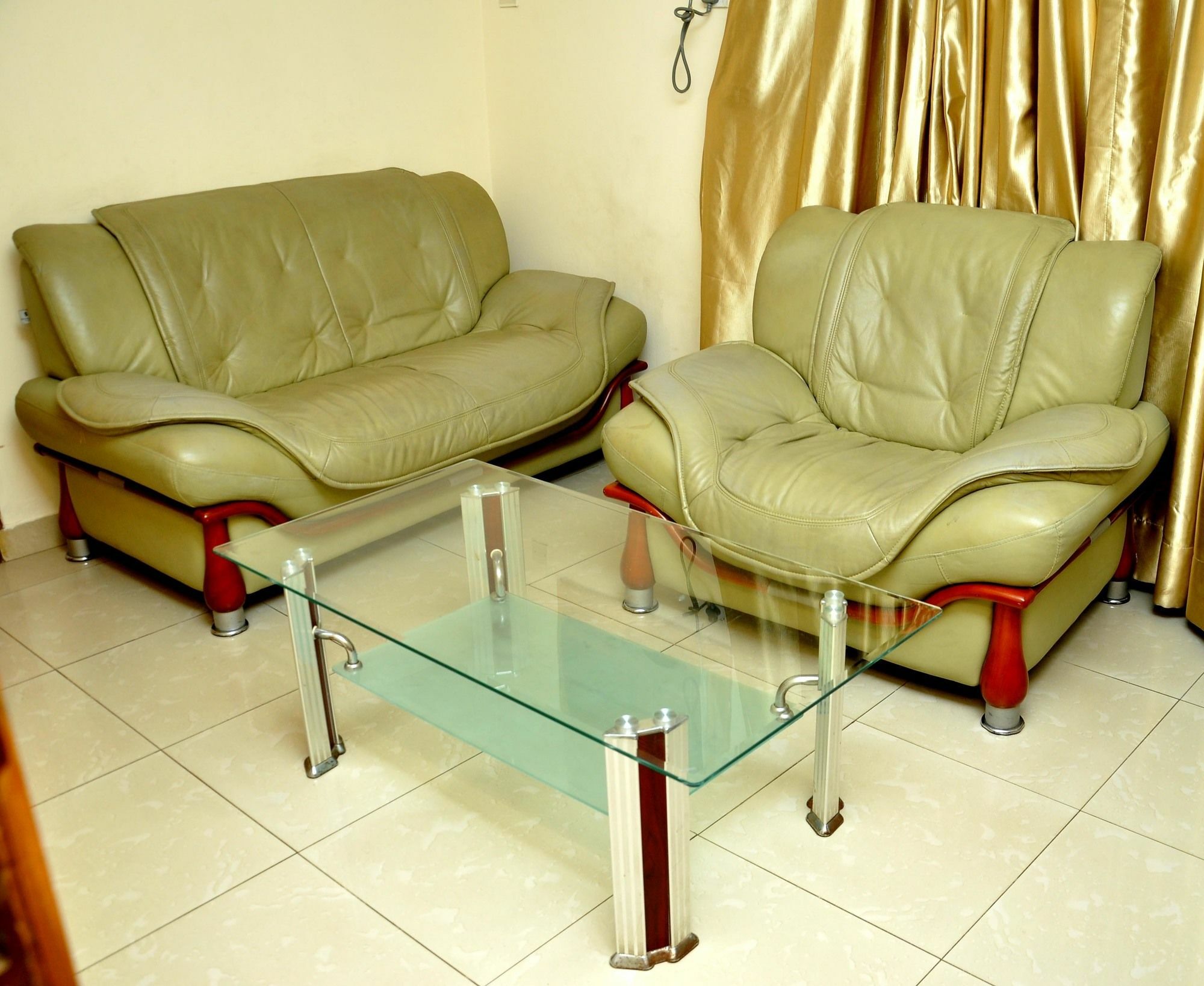 The Habitat Suites International Lagos Buitenkant foto