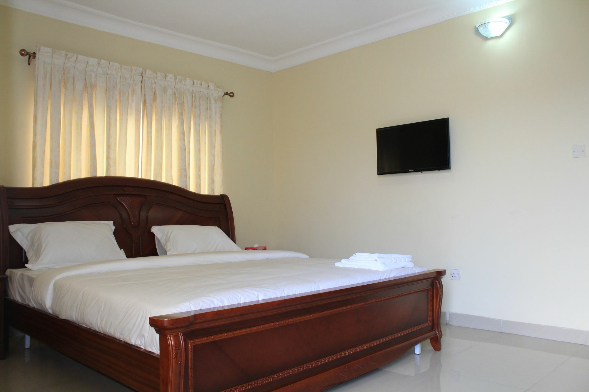 The Habitat Suites International Lagos Buitenkant foto